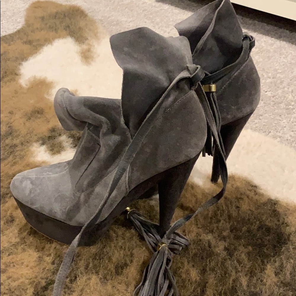 Colin Stuart Platform Booties. Like New. Size 7 - image 4